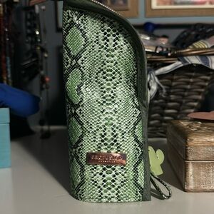 NWOT. Profusion cosmetic Snake print standup makeup case with brush pockets
